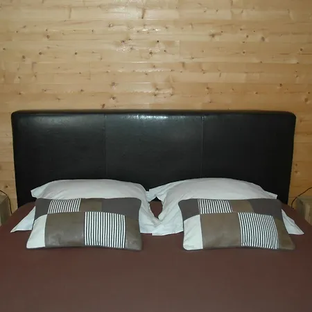 Maison D'hotes Avec Piscine Pres Du Mans, Ideale Pour Groupes Et Seminaires, Espaces Verts Et Confort Maximal - Fr-1-410-409 Bed & Breakfast 3*